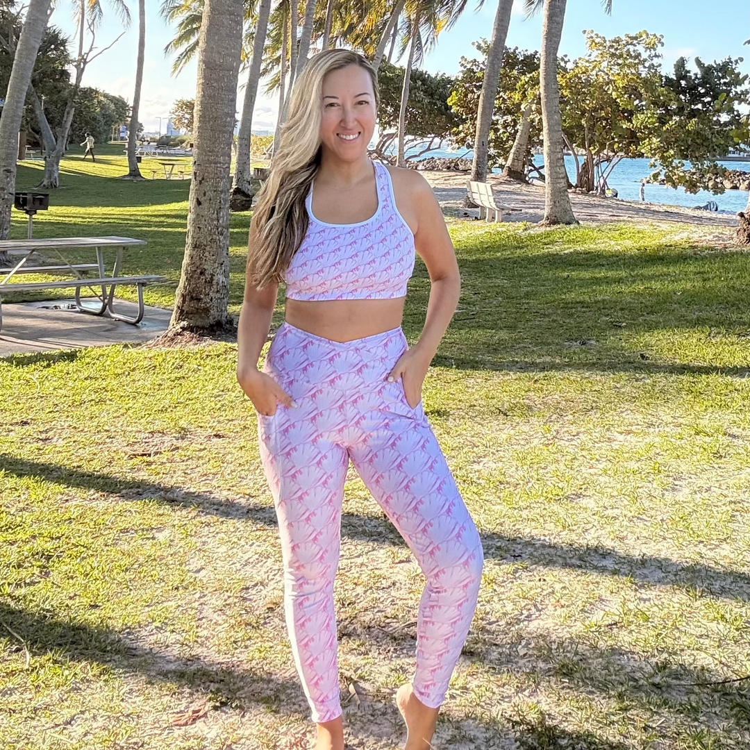 Big Shell Crossover Leggings with Pockets - AKŌYA