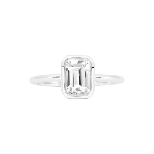Esmerelda Bezel Simulated Diamond Travel Ring