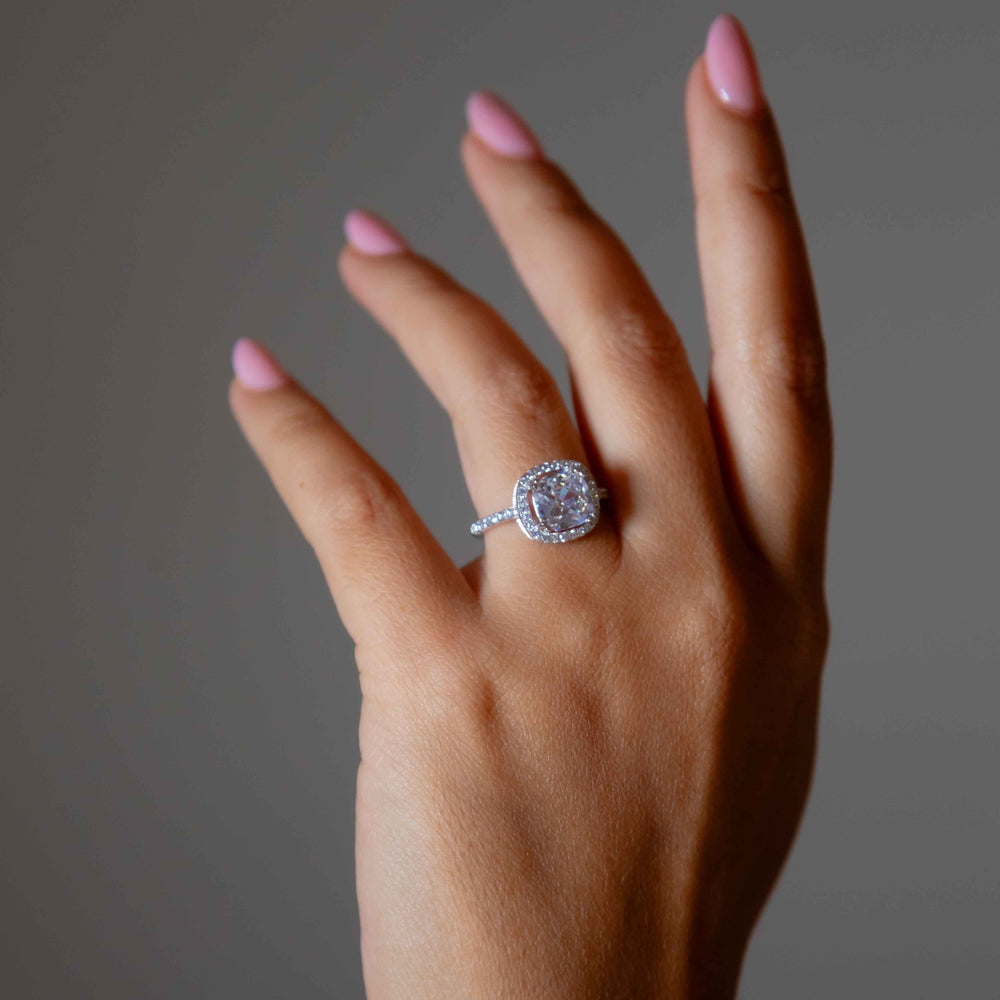 Jenna Halo Cushion Travel Ring